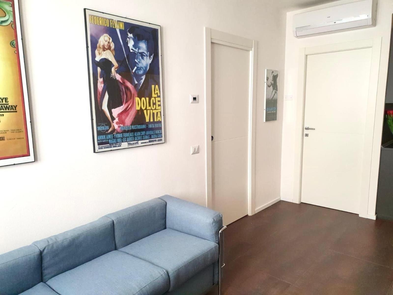 Appartamento Cinema Impero - Posto Auto Privato Siena Cameră foto