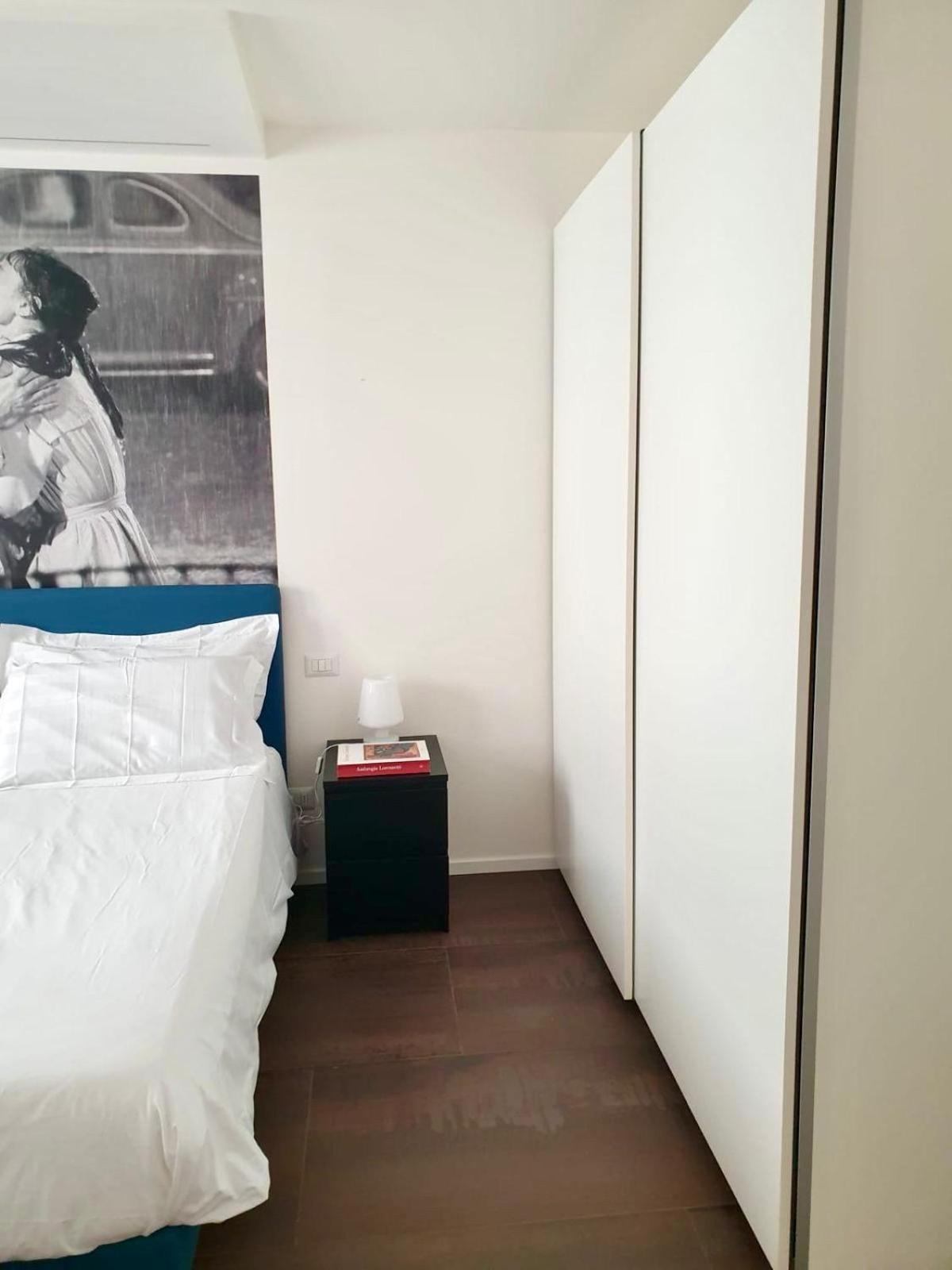 Appartamento Cinema Impero - Posto Auto Privato Siena Cameră foto